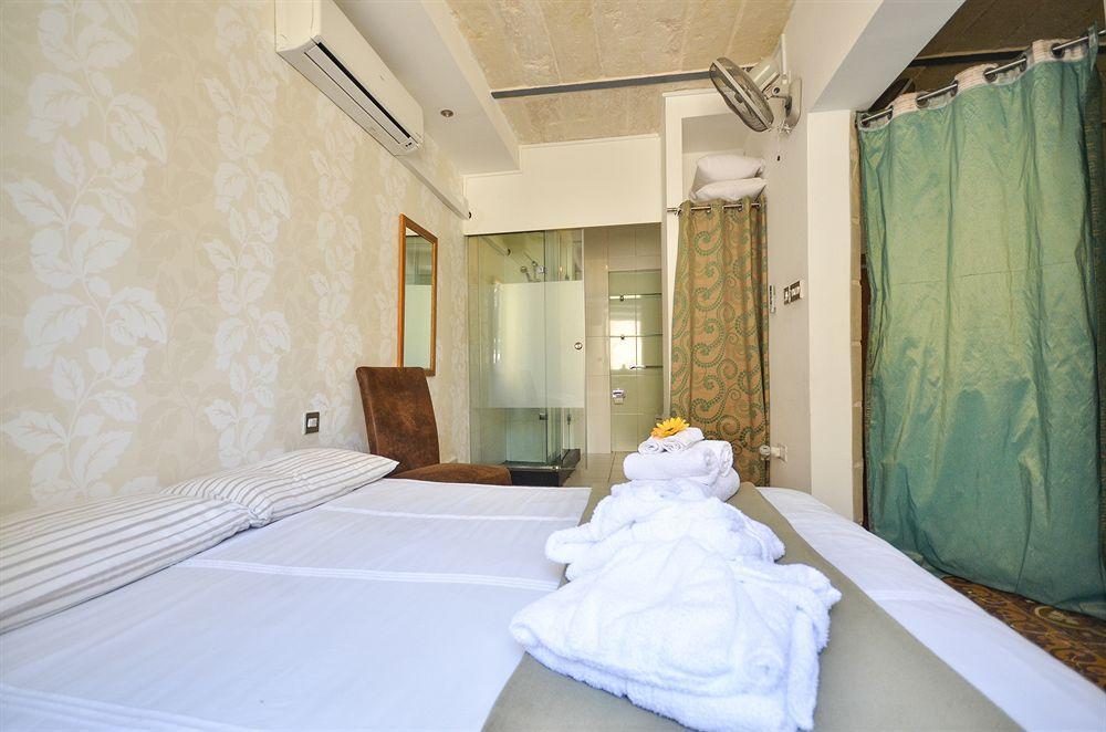 Barrakka Suites วัลเลตตา ภายนอก รูปภาพ